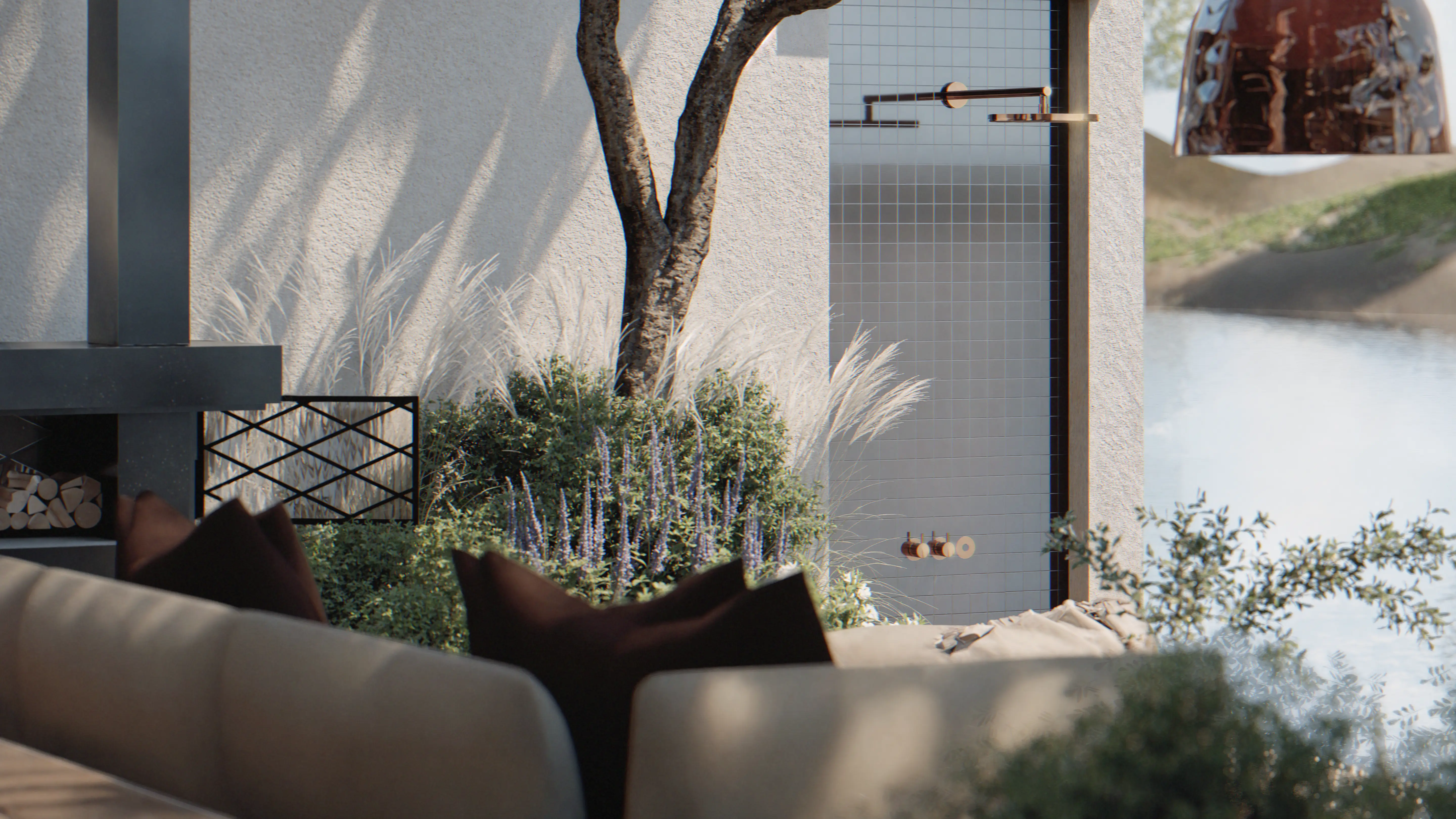 Outdoor-Kamin mit dekorativer Pflanzfläche und Outdoor-Dusche